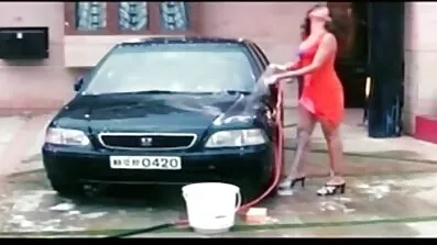 ইভ এর প্রলোভন