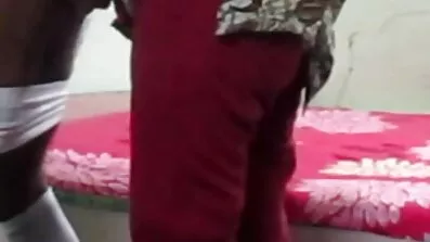 চর্মসার স্বর্ণকেশী কিশোর এবং বাংলাচুদাচুদি বাংলা বড় মোটা সাদা মোরগ