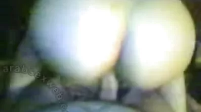 একটি অল্পবয়সী শ্যামাঙ্গিনী একই সময়ে তার ভগ এবং একটি তার পাছা মধ্যে দুটি dicks পেয়েছে বাংলাচুদাচুদি ছবি
