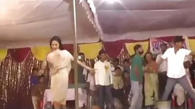 একটি অল্প বয়স্ক রাশিয়ান মেয়ের সাথে পায়ূ বাংলাচুদাচুদি চাই সেক্স