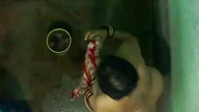 দুই সুন্দরী লেসবিয়ান খেলনা নিয়ে বাংলাচুদাচুদি ফুল এইচডি খেলছে।